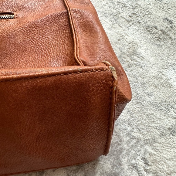 Darcy Marks London vegan brown leather shoulder tote purse - Picture 6 of 8